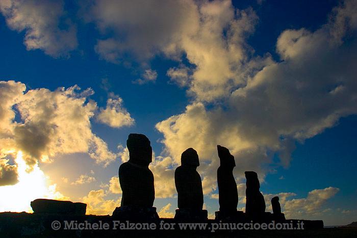 Rapa Nui (Easter Island), Chile - 2.jpg